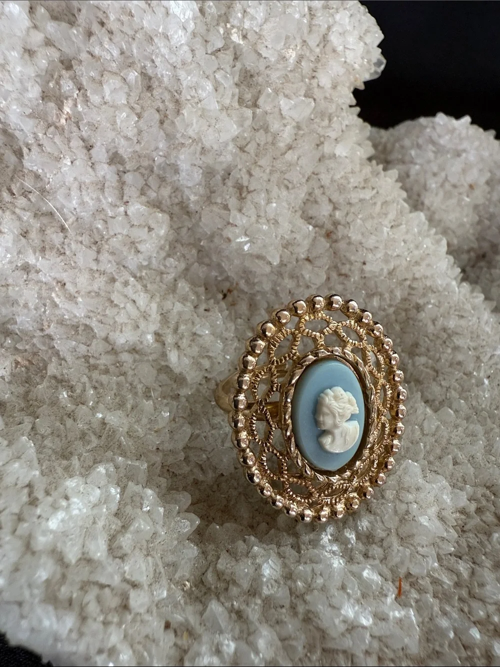 Vintage Sarah Coventry Cameo in Gold-Tone with Sky Blue Oval